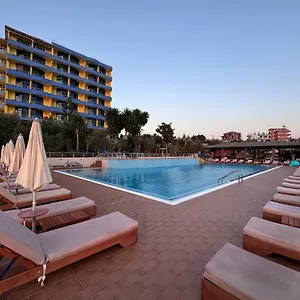 Bahamas 4*, Саранда Албания